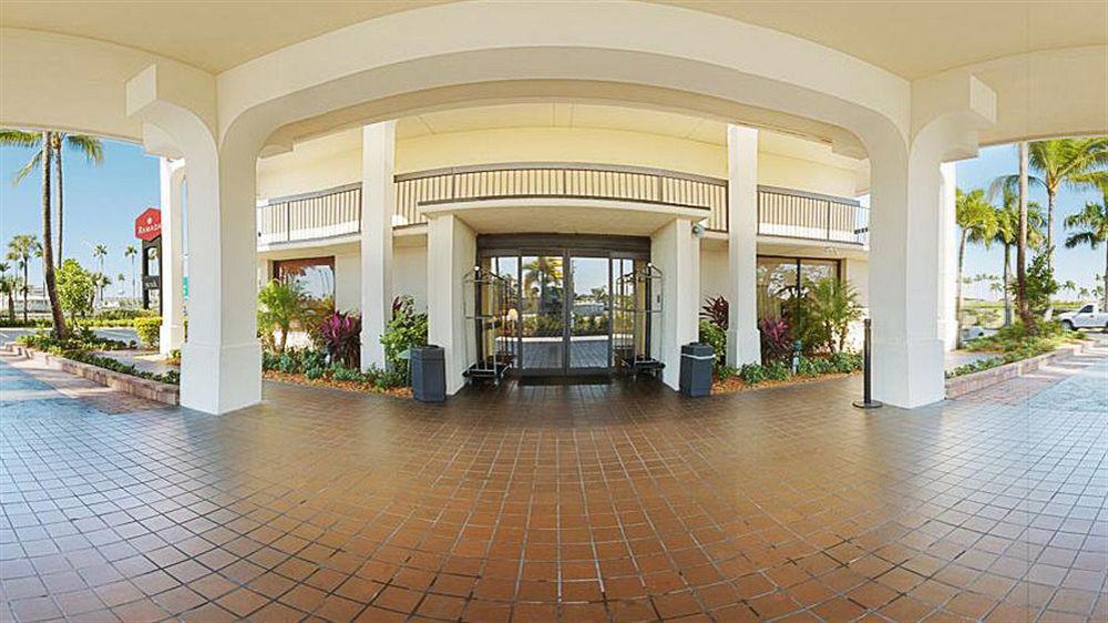 Days Inn By Wyndham Florida City Exterior photo