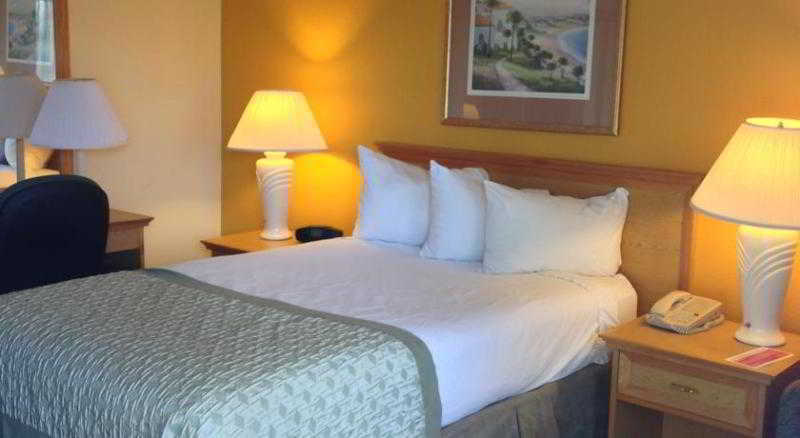 Days Inn By Wyndham Florida City Exterior photo